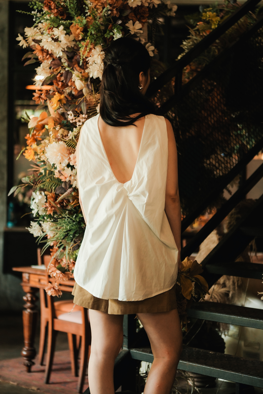 Inès Draped Back Knot Top in White