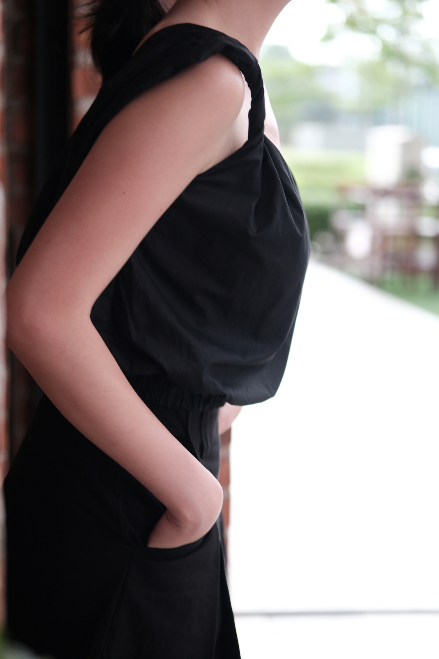 Lena Twisted V-Neck Cami in Black