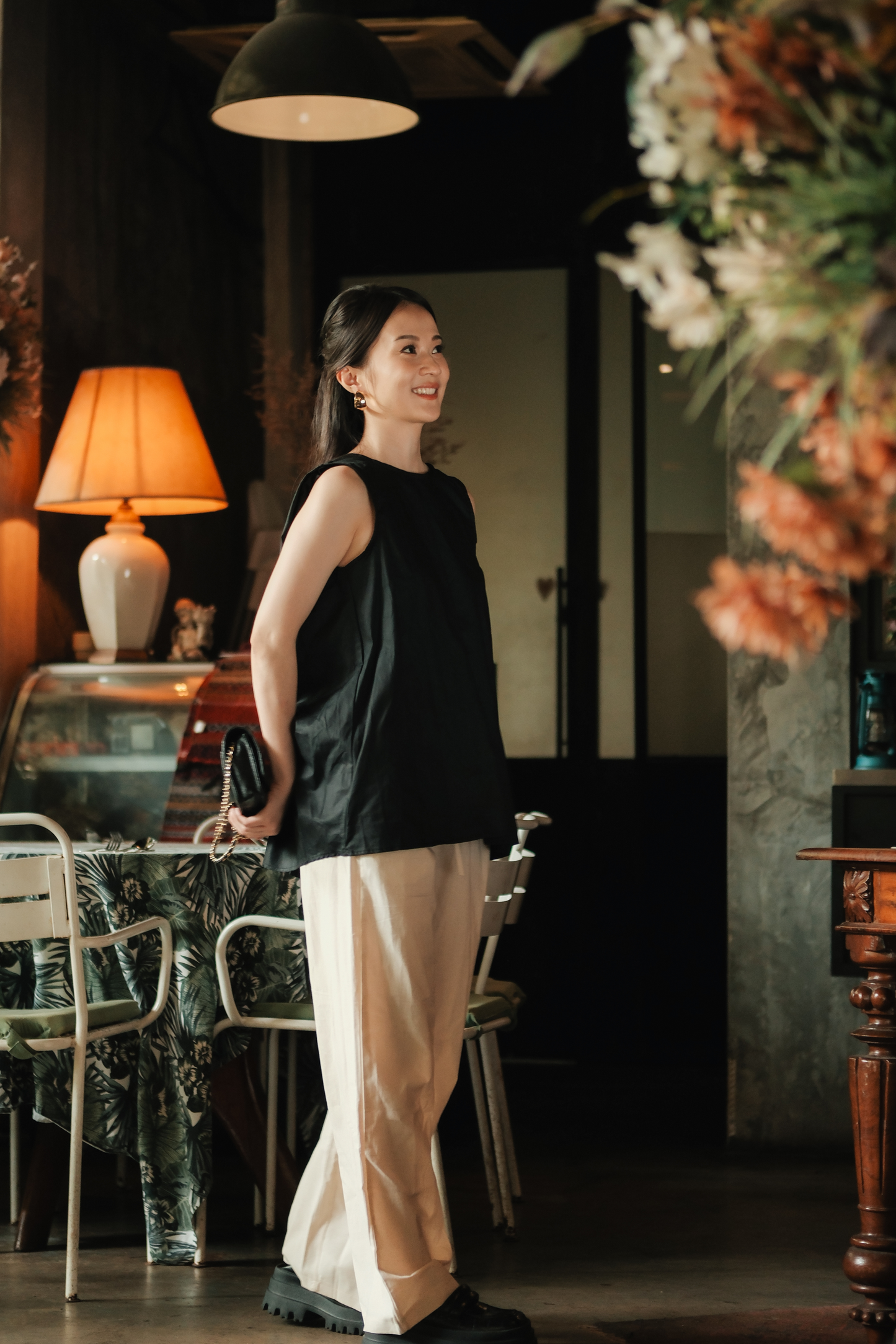 Inès Draped Back Knot Top in Black