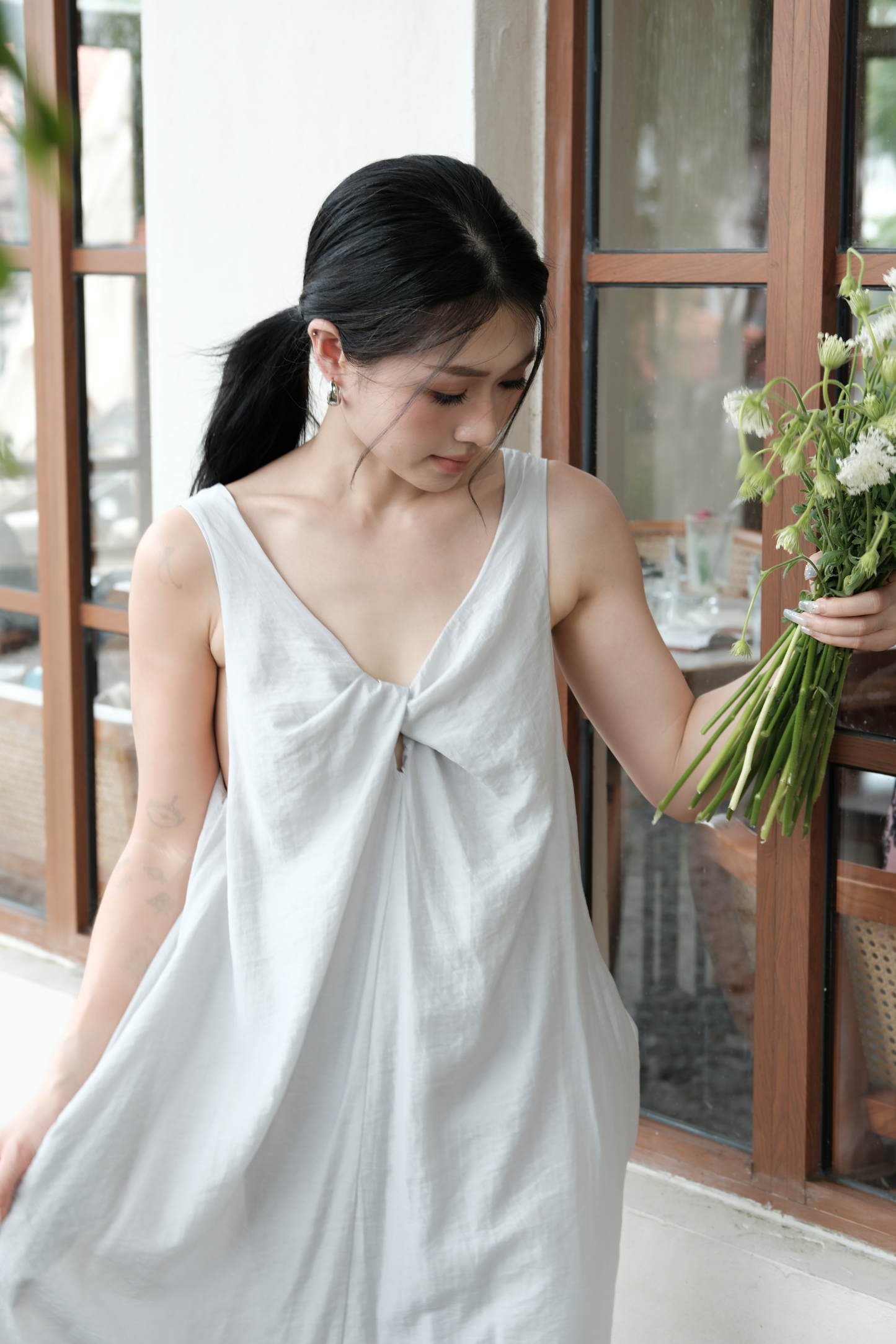 Clara Twist-Knot V-Neck Dress in Light Blue