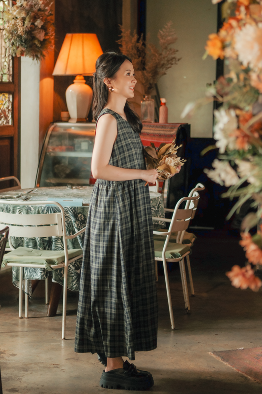 Eloise Plaid Sleeveless Maxi Dress