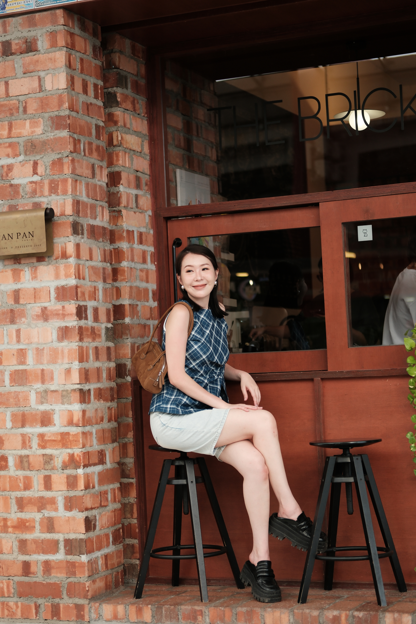 Élise Tartan Twist Top