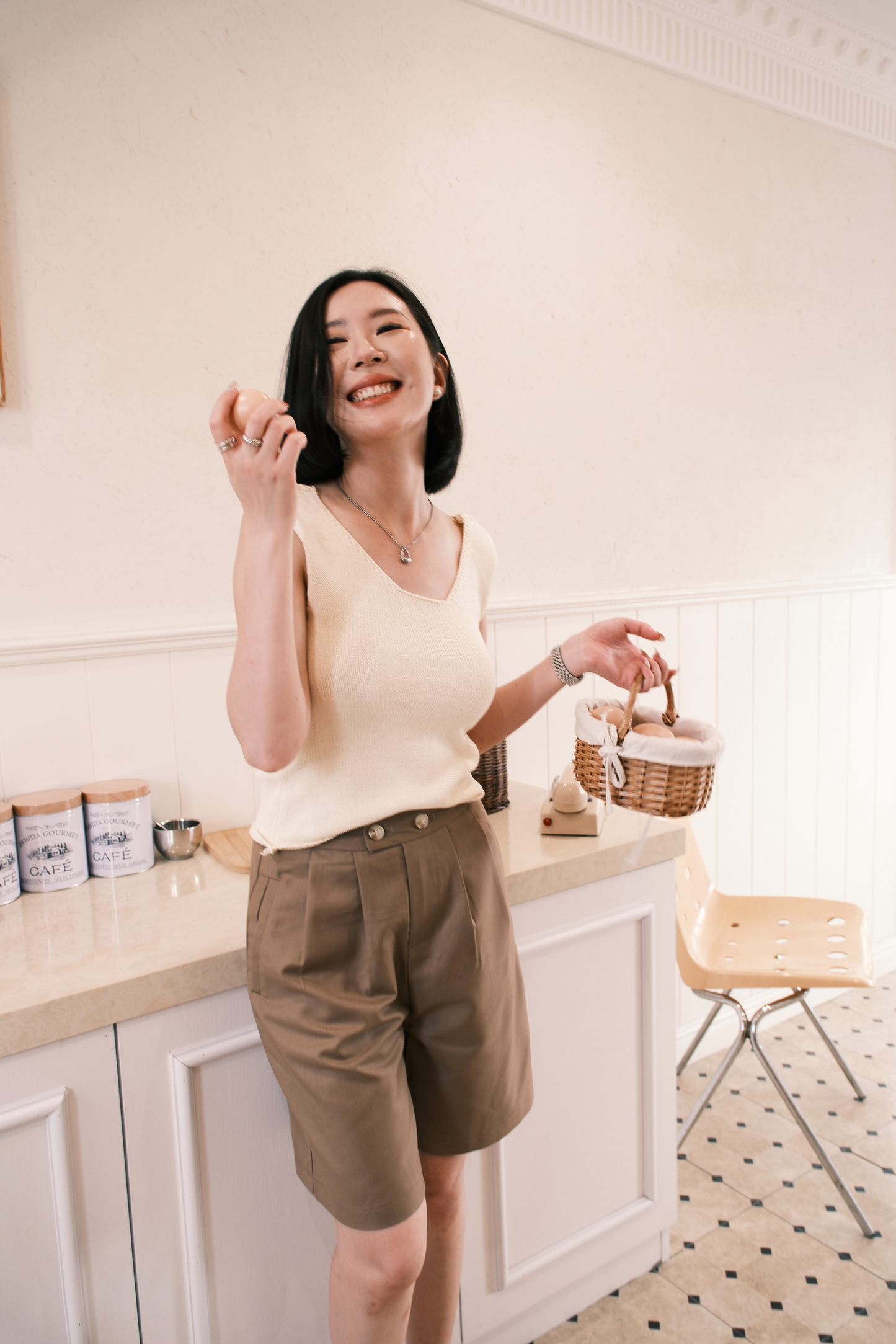 Diane Pleated Bermudas in Khaki
