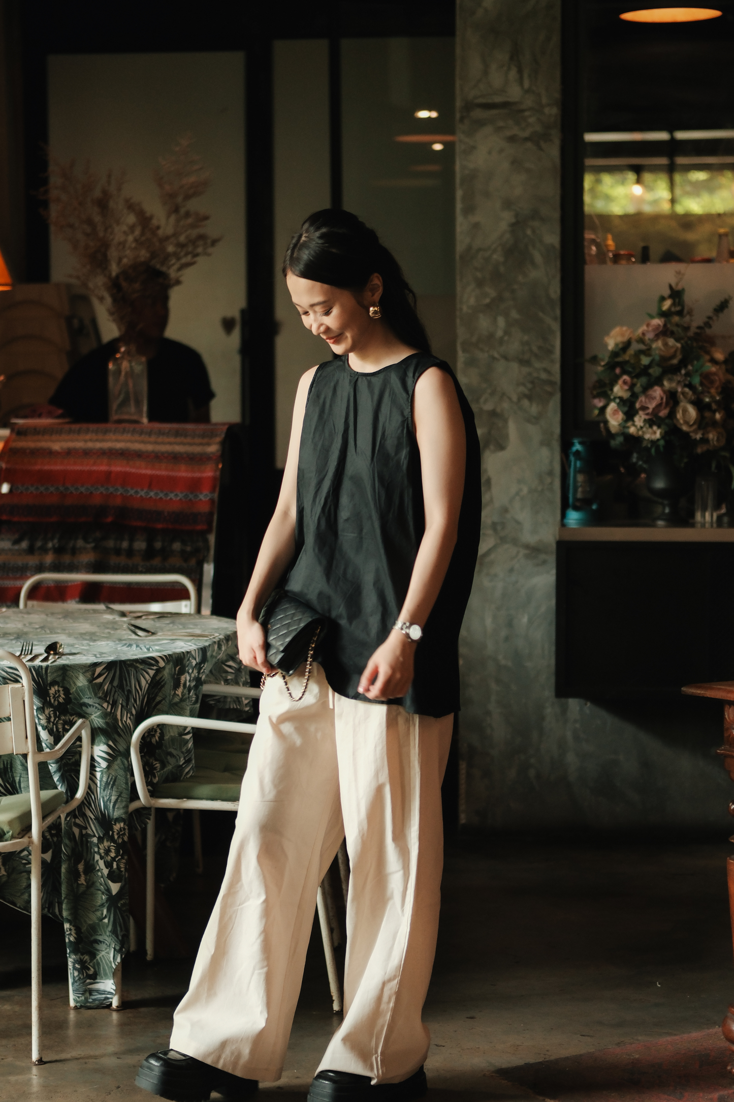 Inès Draped Back Knot Top in Black