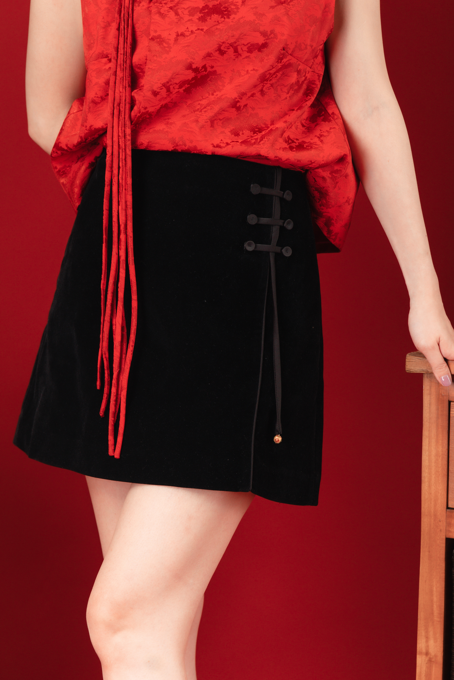 Aria Rouge Knot-Detail Brocade Vest in Red