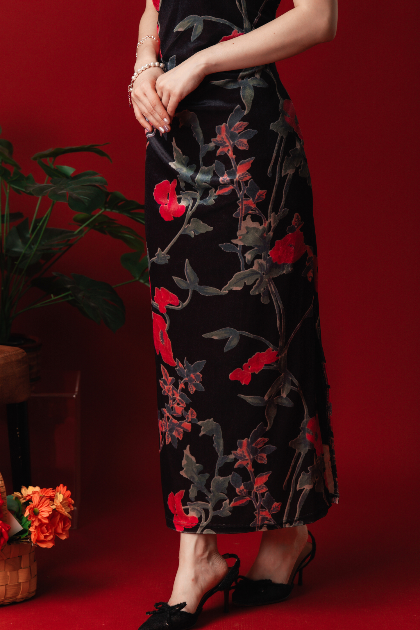 Veyna Velvet Blossom Cheongsam