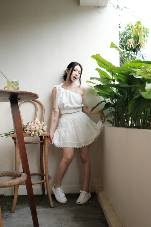 Élodie Lace Mini Skirt