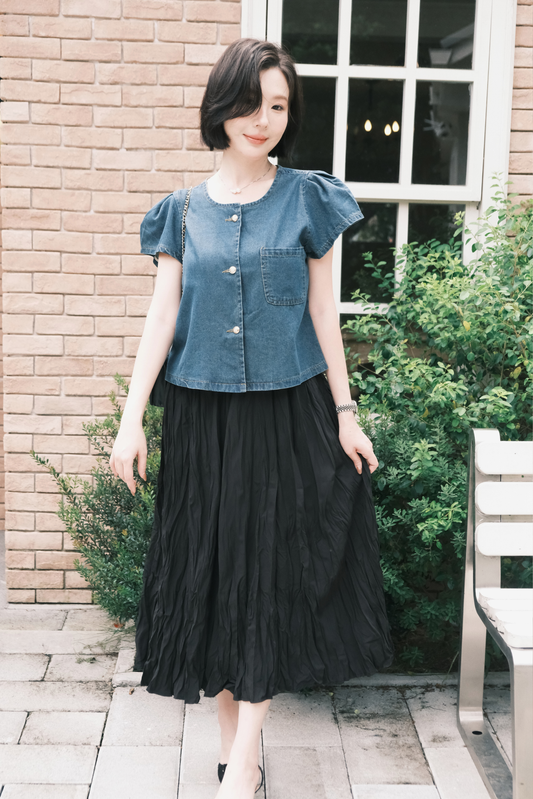 Elara Soft Wave Skirt In Black