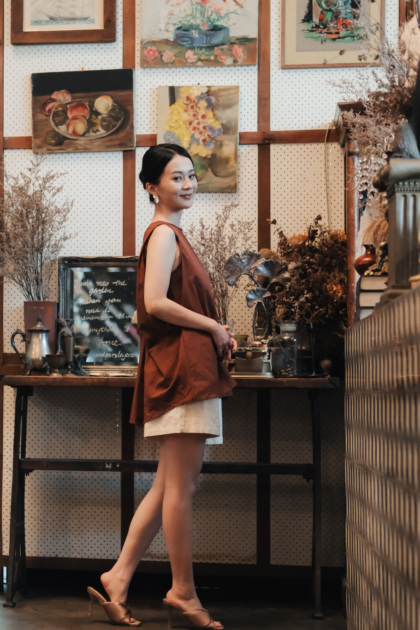 Inès Draped Back Knot Top in Coffee