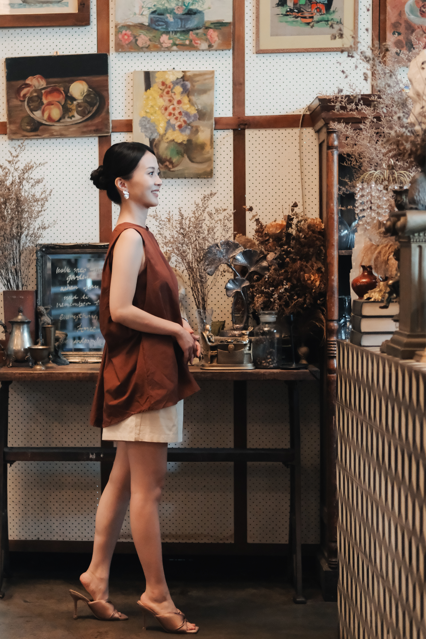 Inès Draped Back Knot Top in Coffee