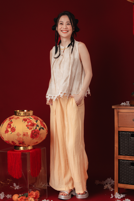 Élodie Embroidered Vest & Flowy Pants Set