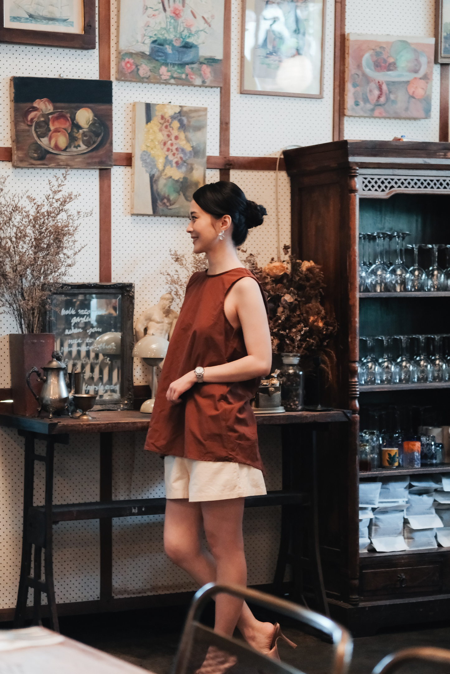 Inès Draped Back Knot Top in Coffee