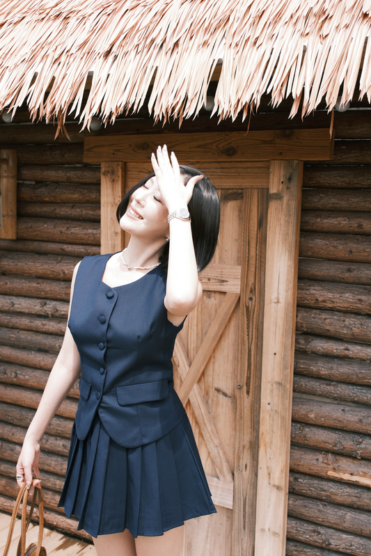 Arielle Sculpted Pleats Twinset in Dark Blue