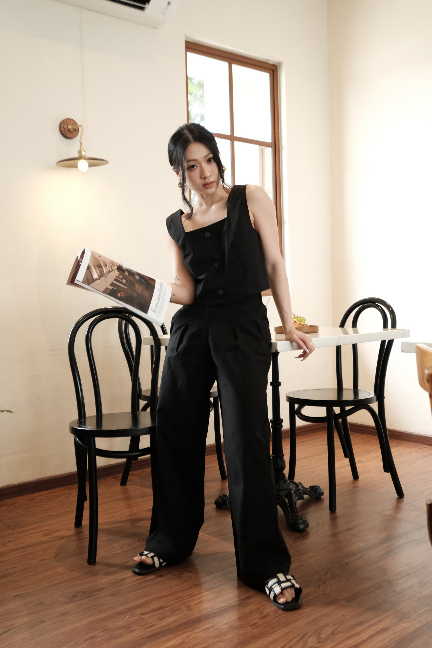 Colette Wide-Leg High-Waisted Trousers in Black