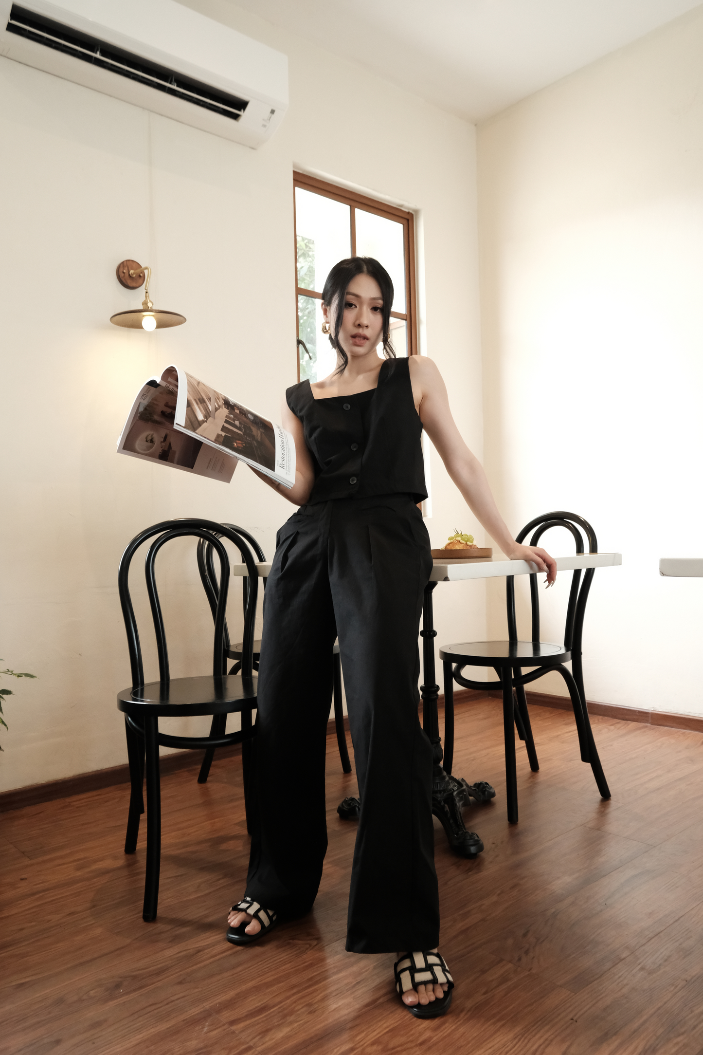 Colette Square-Neck Suit Vest in Black