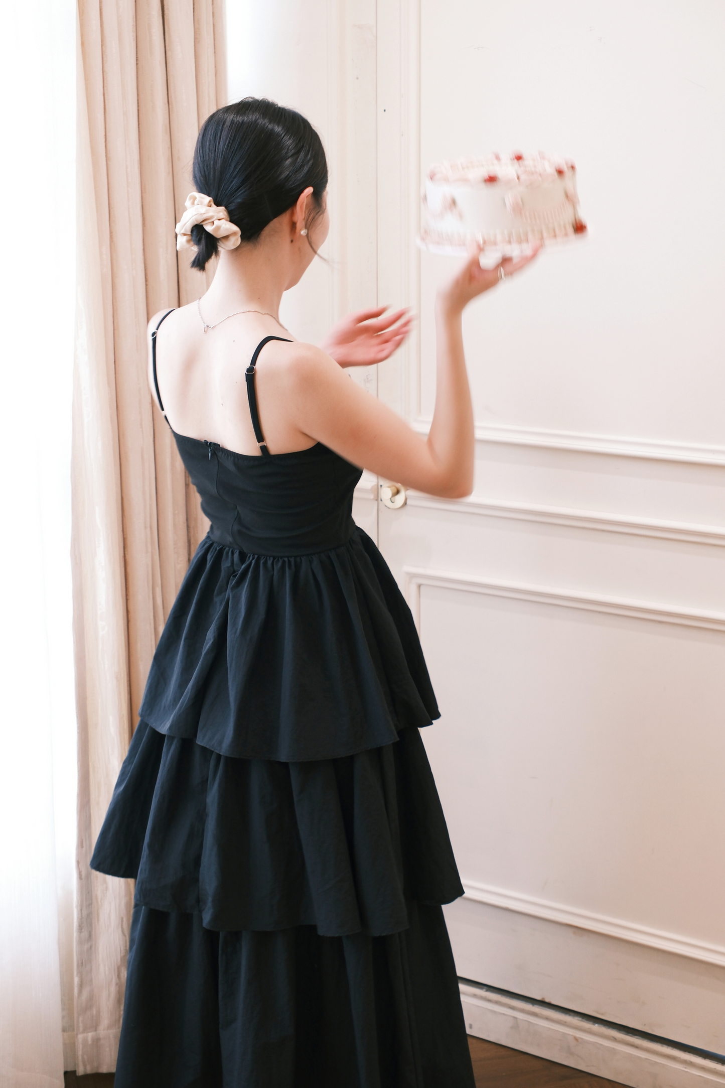 Vivienne Tiered V-Neck Maxi Dress in Black