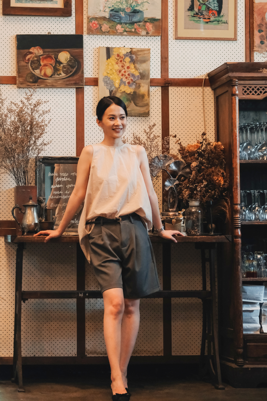 Avery Tailored Bermuda Shorts in Grey