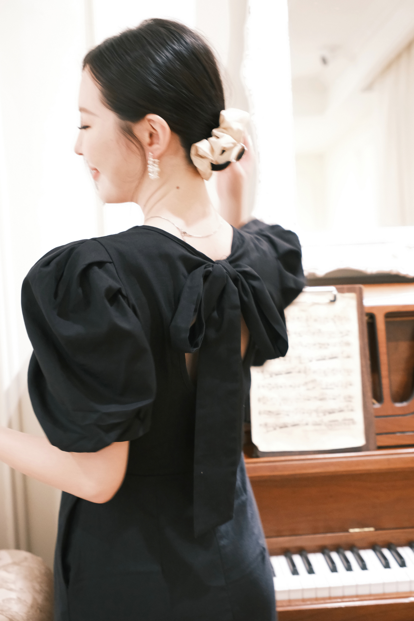 Odile Puff-Sleeve Open-Back Dress