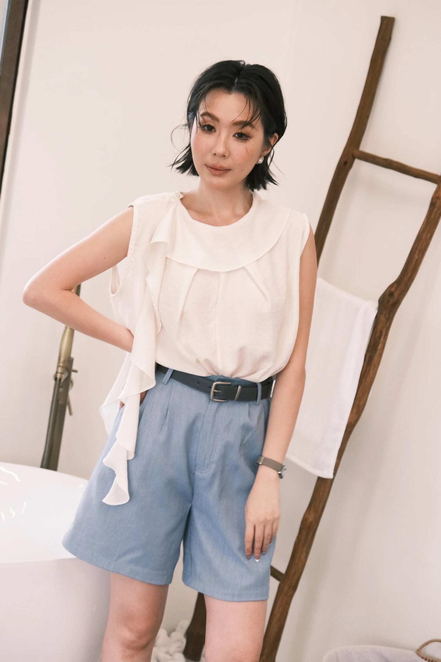 Skye Tailored Shorts in Blue