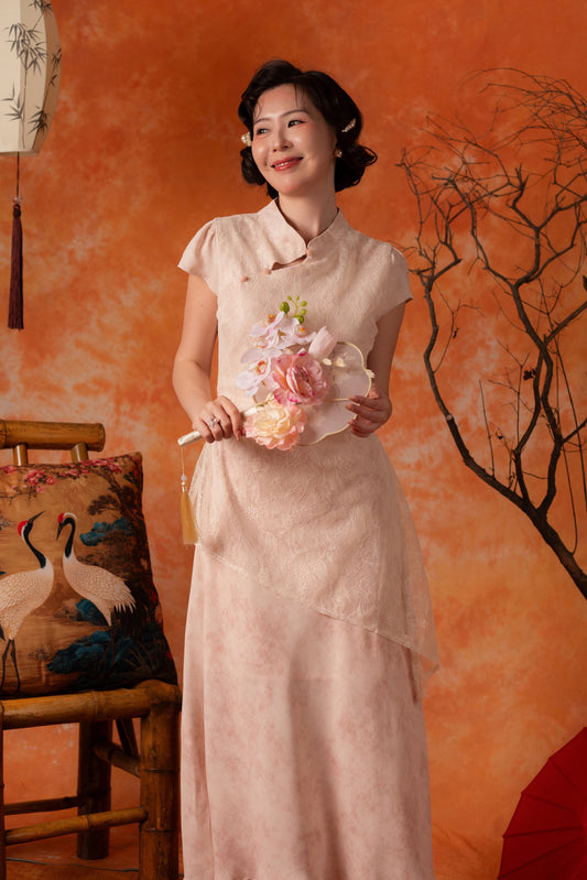 Amandine Lace Cheongsam Dress in Blush Pink