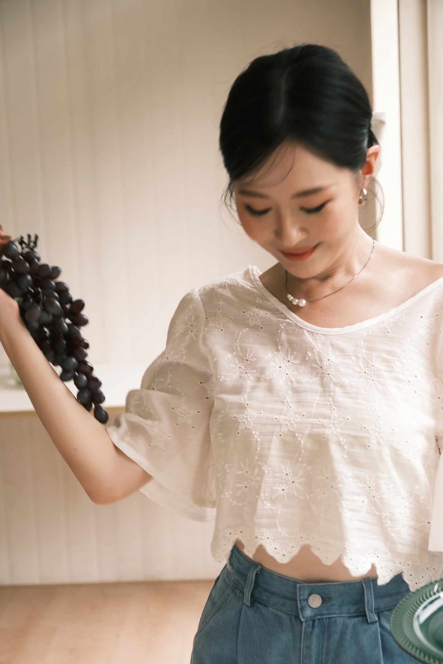 Daisy Eyelet Floral Crop Blouse