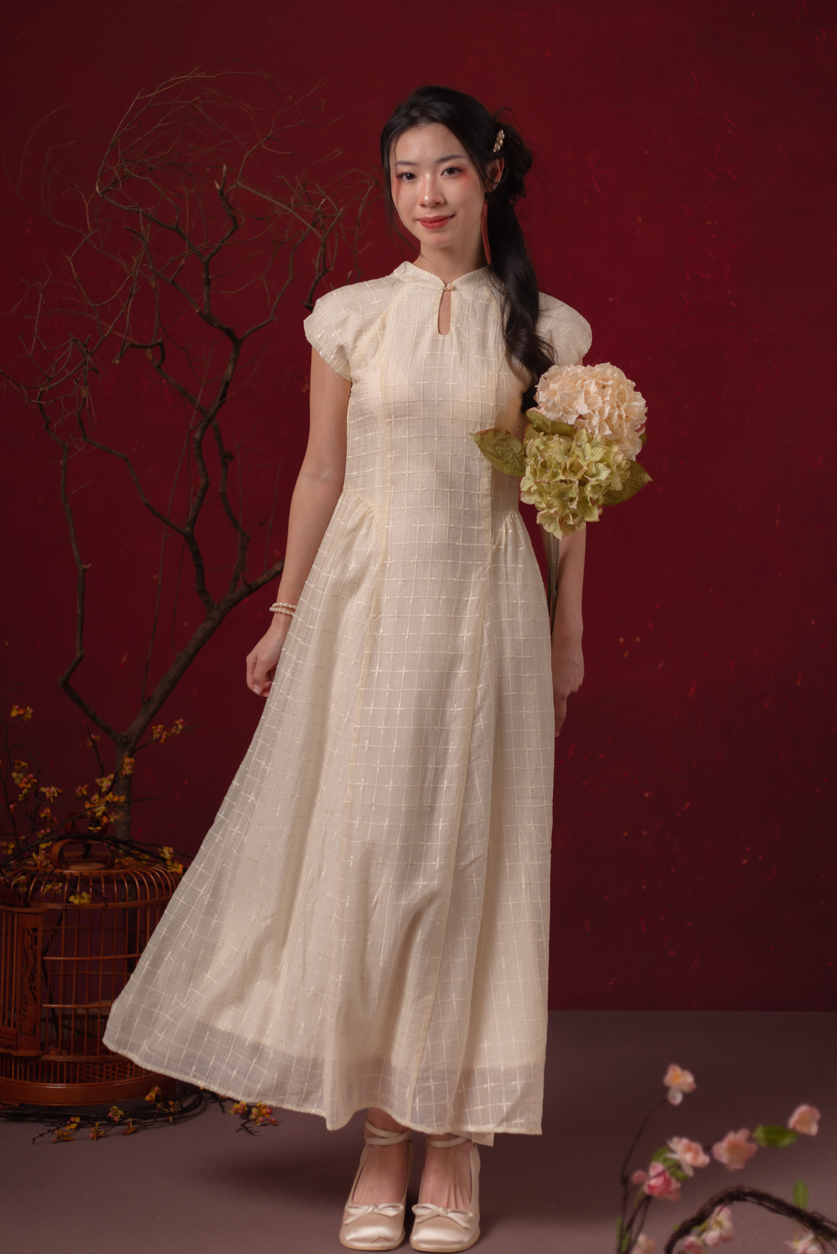Élodie Grace Cheongsam Dress in Champagne