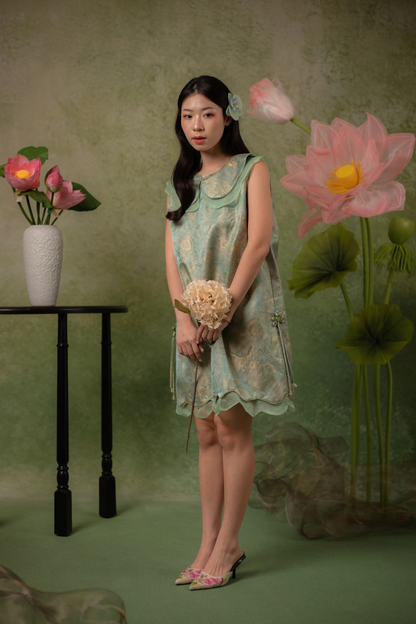 Elara Lotus Cheongsam Dress in Mint Sage