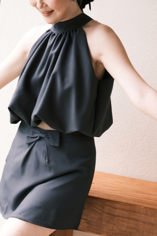 Céleste Bow Mini Skirt in Grey