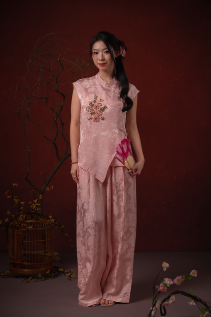 Sabine Emblem Cheongsam Top & Pants Set in Blush Pink