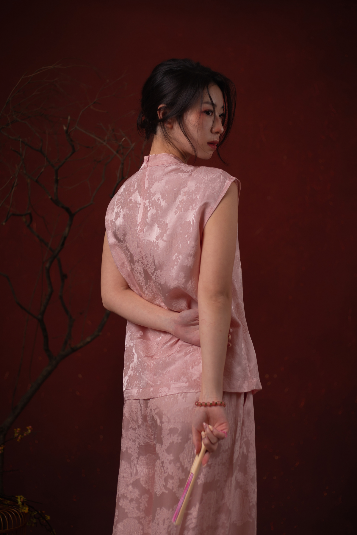 Sabine Emblem Cheongsam Top & Pants Set in Blush Pink