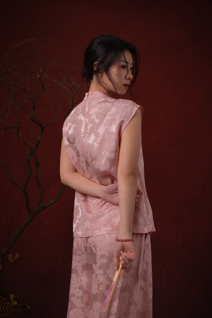 Sabine Emblem Cheongsam Top & Pants Set in Blush Pink
