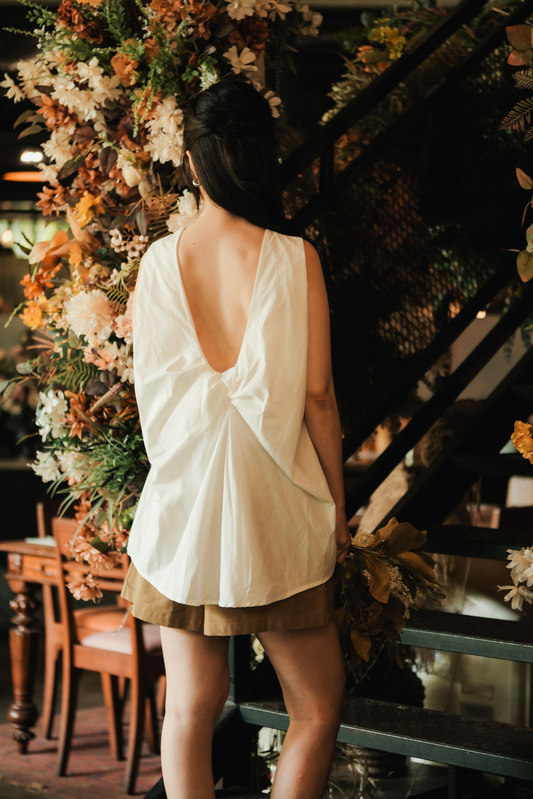 Inès Draped Back Knot Top in White