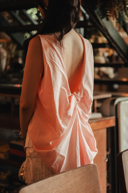 Inès Draped Back Knot Top in Ballet Pink
