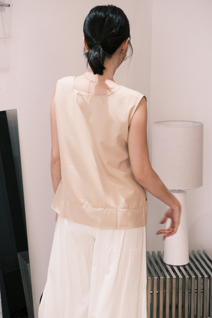 Liora Soft Drape Top