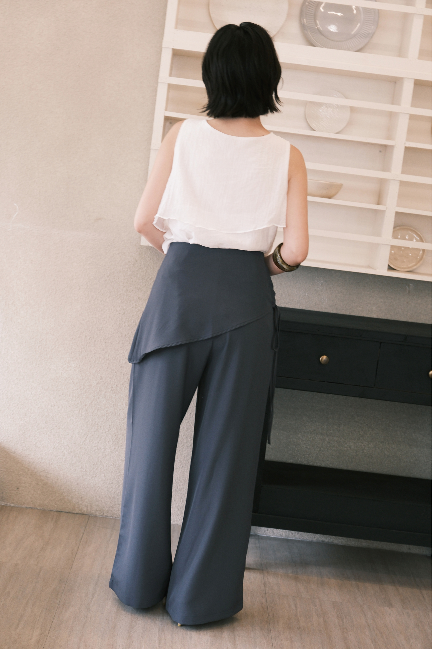 Sloane Wide-Leg Pants in Grey