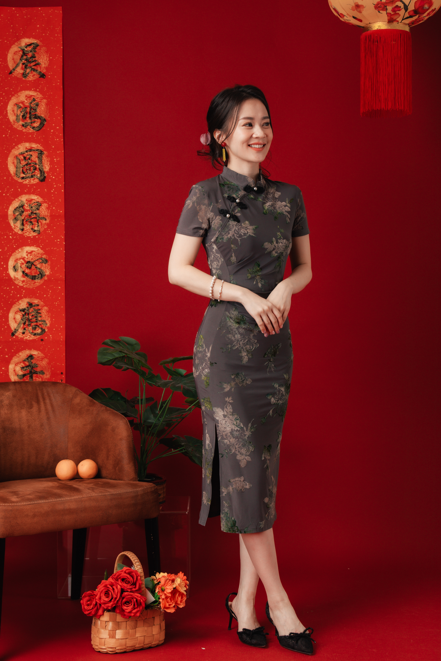 Élise Velvet-Bloom Cheongsam Dress