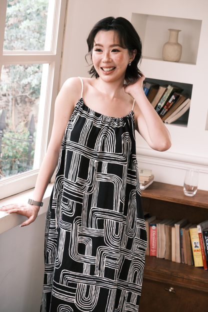 Monet Abstract Maxi Dress in Black