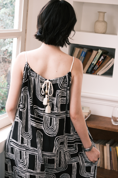Monet Abstract Maxi Dress in Black