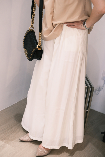 Elara Flowy Wide-Leg Pants
