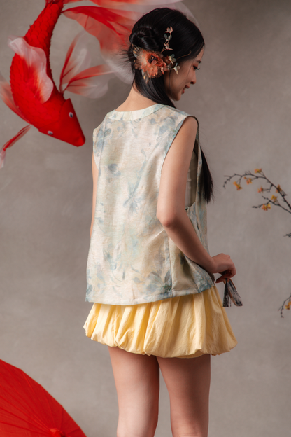 Corisande Damask Cheongsam Vest in Beige