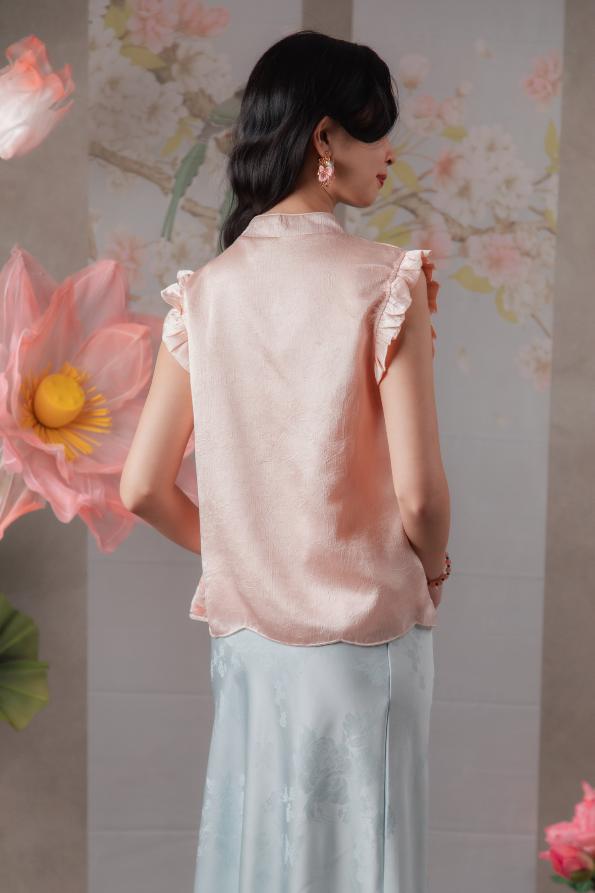 Lucile Embroidered Cheongsam Top in Pink