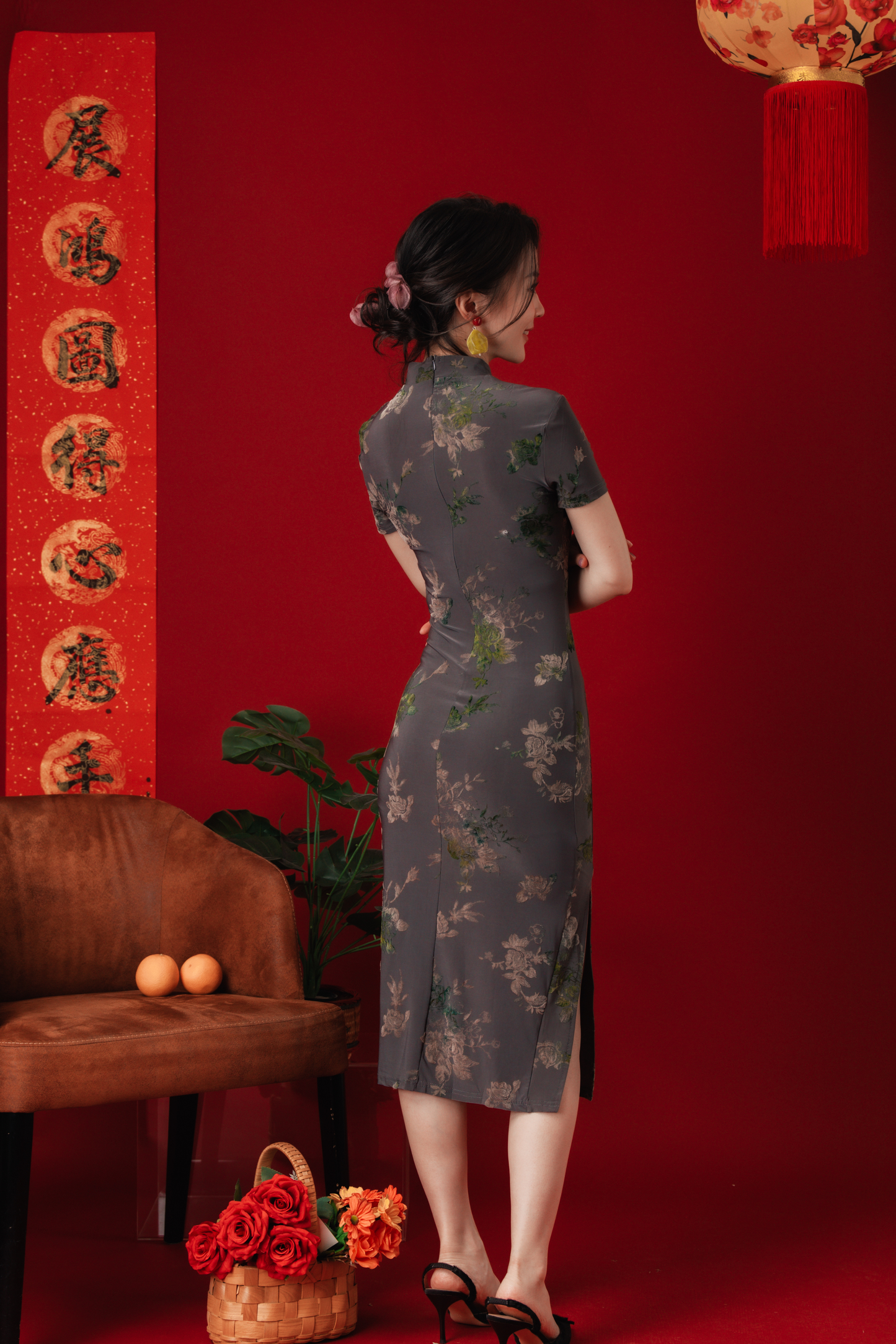 Élise Velvet-Bloom Cheongsam Dress