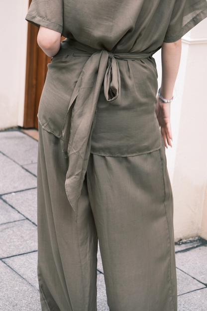 Aurelia Draped Utility Set in Green