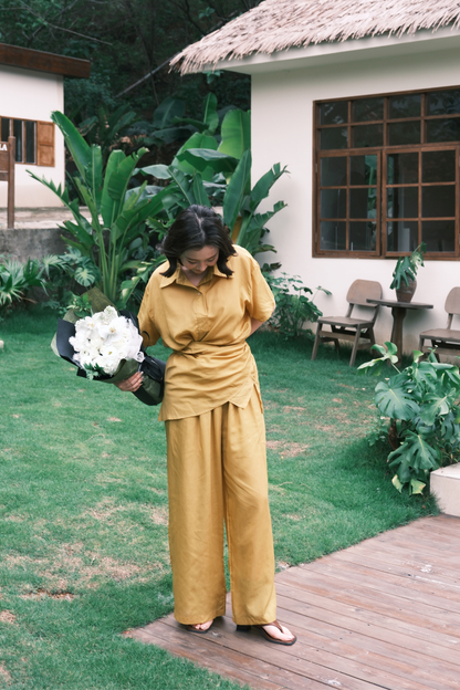 Aurelia Draped Utility Set in Yellow