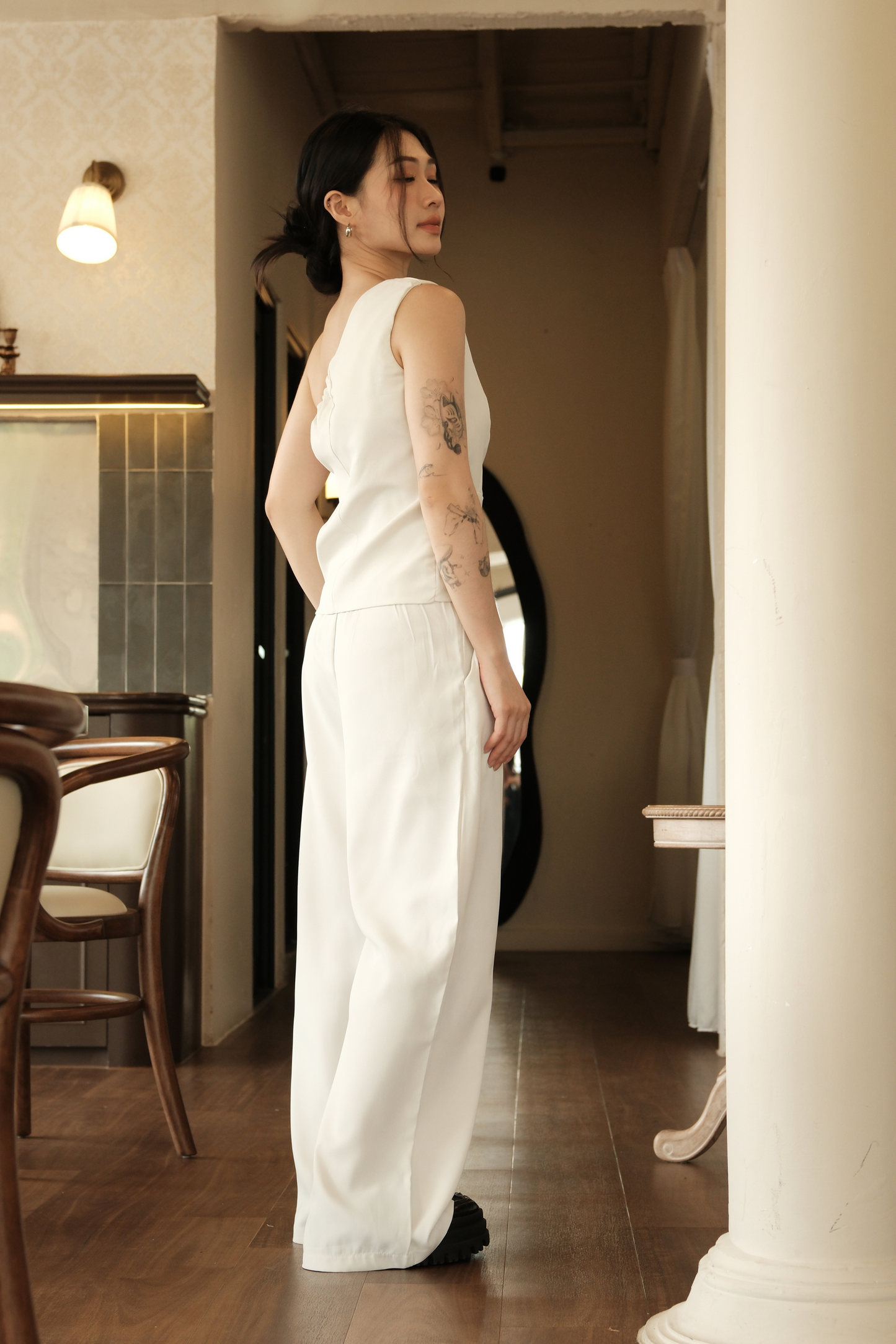 Améliane One-Shoulder Vest & Wide-Leg Trousers Set