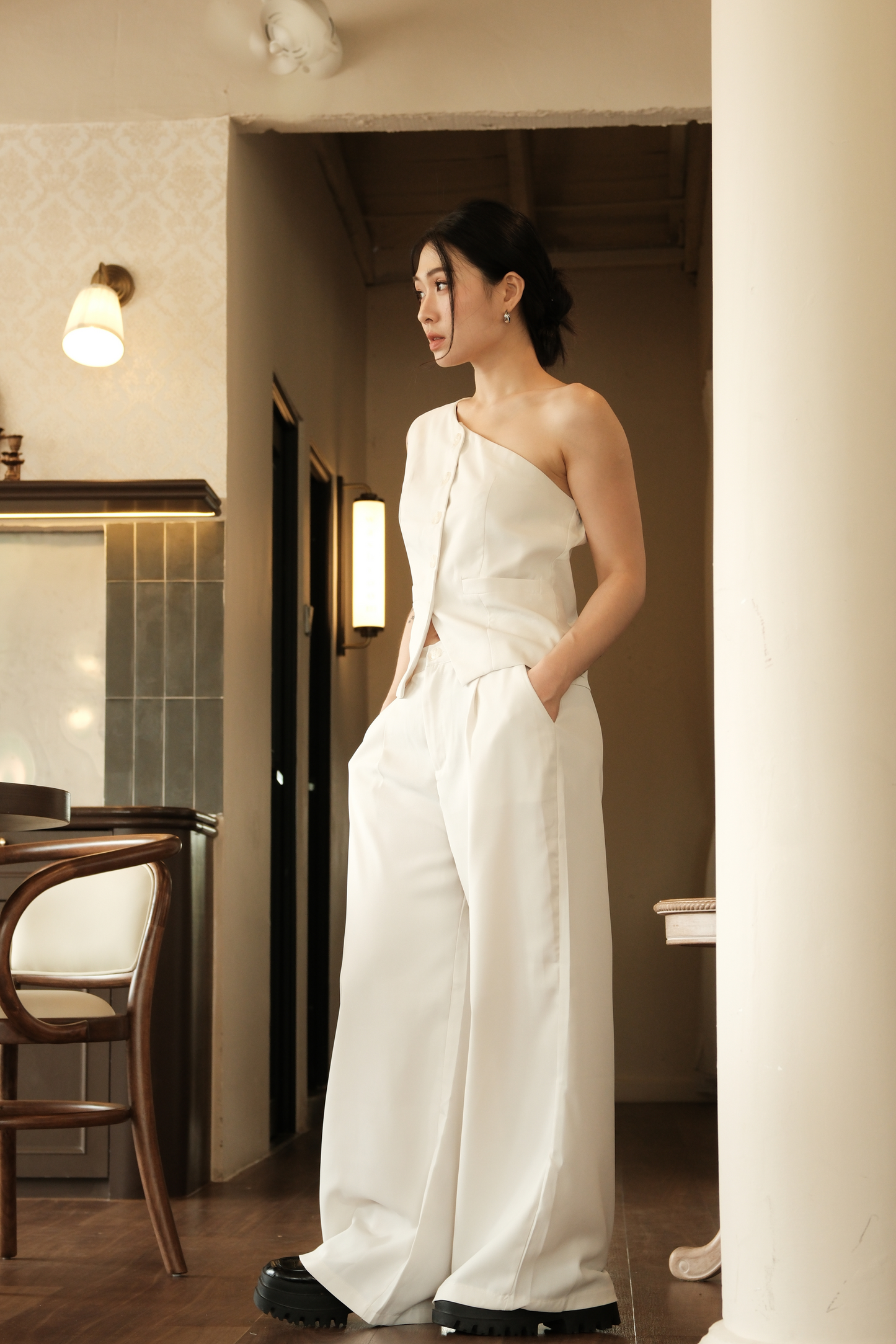 Améliane One-Shoulder Vest & Wide-Leg Trousers Set