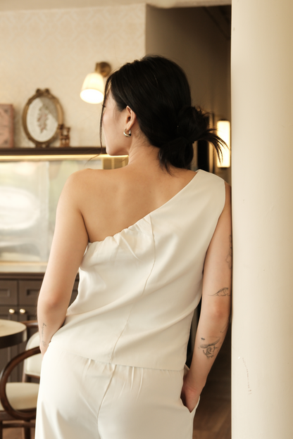 Améliane One-Shoulder Vest & Wide-Leg Trousers Set