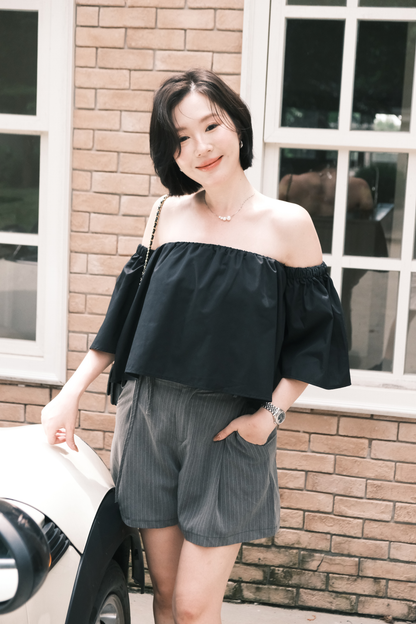 Odette Off-Shoulder Flare Sleeve Top in Black