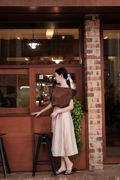 Lilou Satin Midi Skirt