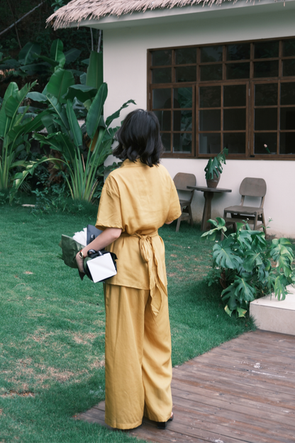 Aurelia Draped Utility Set in Yellow
